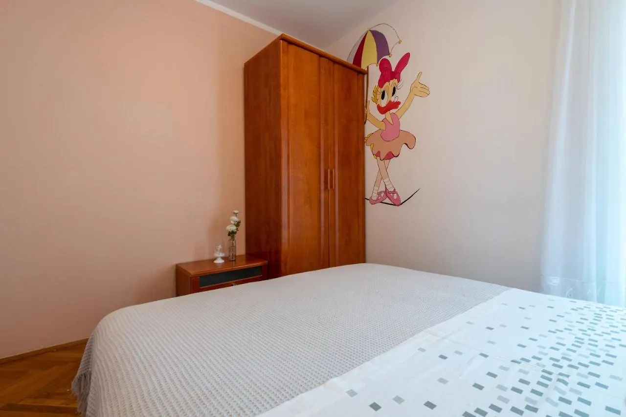 Vranjes Apartment Kastela